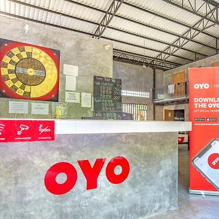 Oyo 585 Freedom Hostel @ Phi Phi Exterior photo